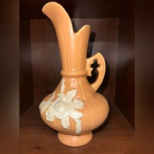 Vintage Weller Pottery Apricot Cameo Rose Pitcher Vase 9‎ 3/4“
